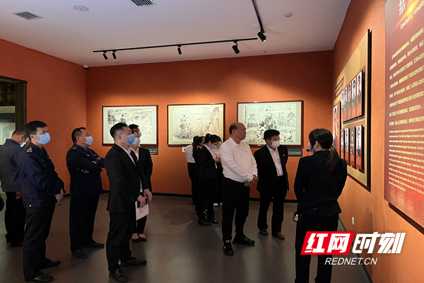 郴州分公司党员在炎陵红军标语博物进行参观学习.jpg