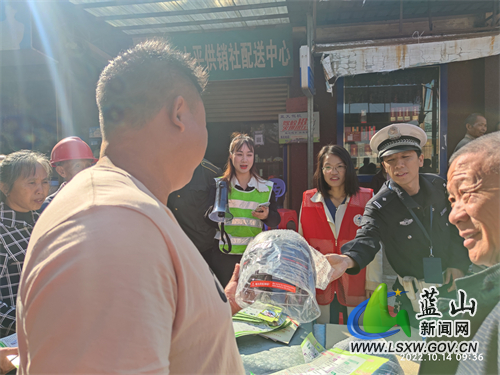 9d9146d9913053486c8f28dabbc6299a.jpg 9d9146d9913053486c8f28dabbc6299a.jpg