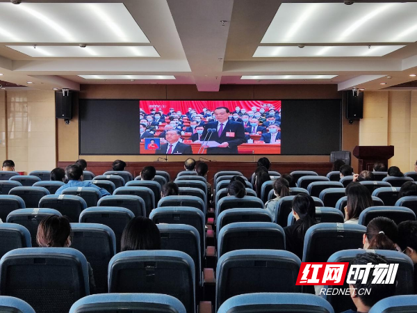 永州市卫健系统组织收看中国共产党第二十次全国代表大会直播盛况(1)271.png