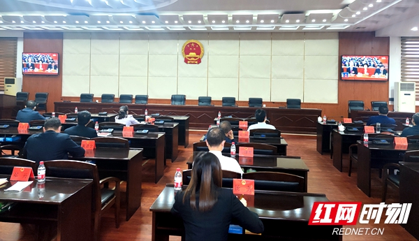 滚动播报丨邵阳社会各界收看收听党的二十大开幕会_邵阳头条网