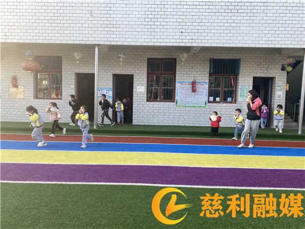 cb1389ccdf463e358bed3a6f766bdfa.jpg cb1389ccdf463e358bed3a6f766bdfa.jpg