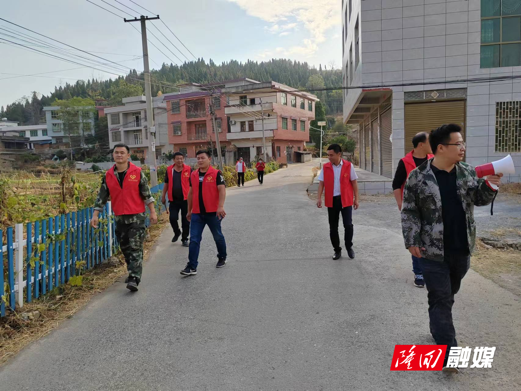 897de5765617a014a00bc320838ffea.jpg 897de5765617a014a00bc320838ffea.jpg