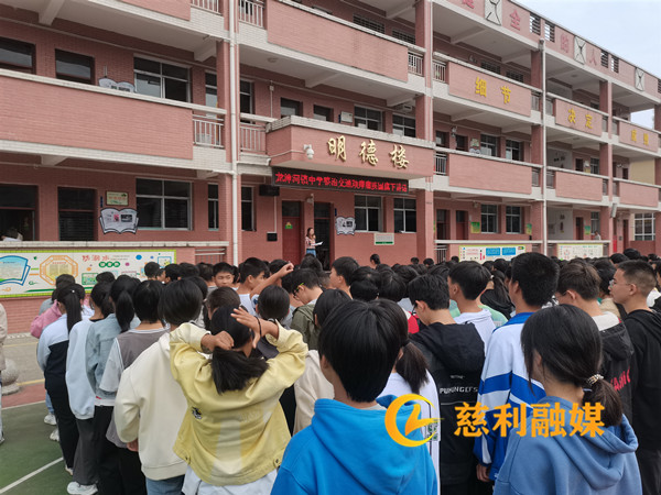 一盔一带_副本.jpg