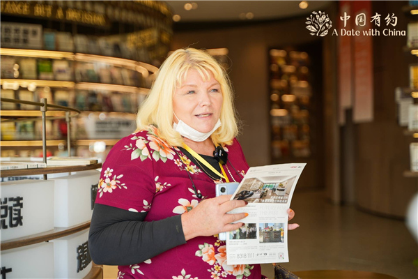 来自温州大学的美籍专家金伯筣很有感触，说希望自己也能生活在这样的社区。活动主办方供图