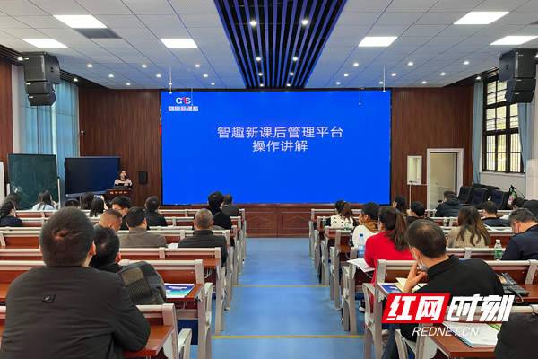 中南传媒出版集团技术项目组专家宣讲操作1.jpg