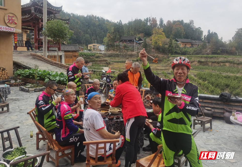 图片3.jpg 图片3.jpg