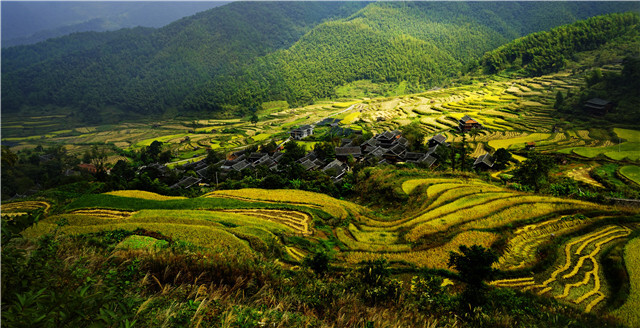 装扮此关山 今朝更好看 ——邵阳市推进旅游高质量发展走笔