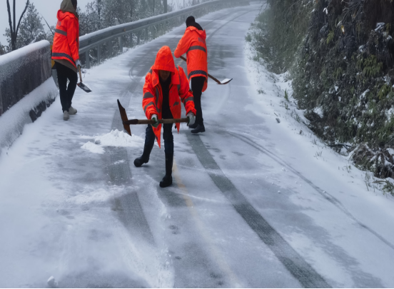 资兴市交通运输系统提前筹划、精心部署 、守护平安453.png 资兴市交通运输系统提前筹划、精心部署 、守护平安453.png