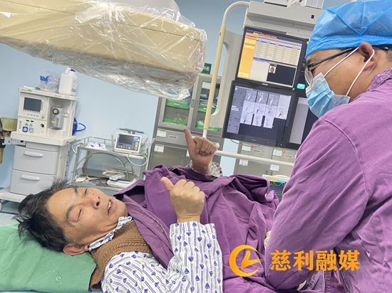 24acb0401aa1911ff9d6936169660b8_副本.jpg
