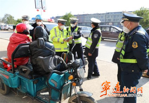 宁远：宣传发动 路面整治 违法溯源  三轮车交通违法整治成效显著_副本500.jpg