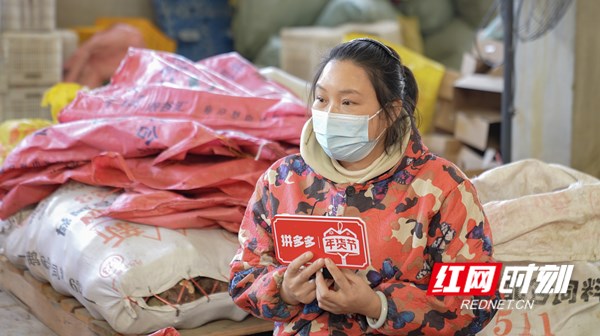 ▲ 图为接受采访的荔浦市马岭村民陶新梅。何淞荧｜摄.jpg