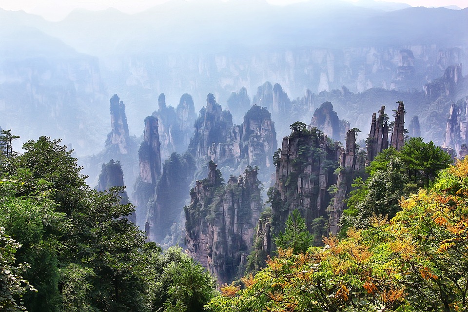zhangjiajie-4356771_960_720.jpg