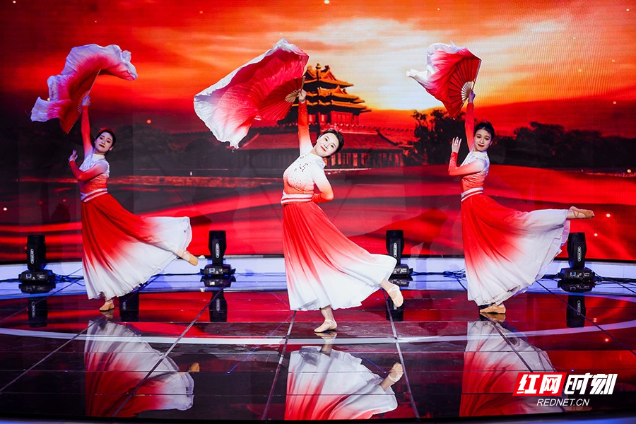 CAO8605.JPG CAO8605.JPG