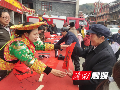 b20234f71cadf367c83725948d3543a_副本.jpg