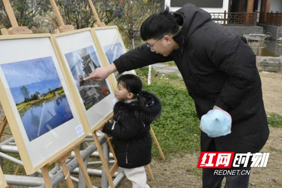 被遴选出的80-幅以乡村旅游为主题的优秀摄影作品参展，向群众展示益阳市乡村旅游的独特魅力。.marked.jpg