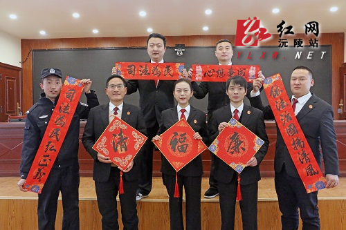 官网2.jpg