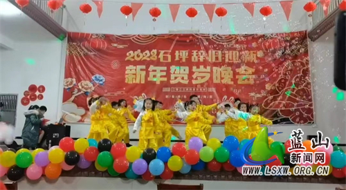 f563797e2e85a11338679a4173aa70a4.jpg f563797e2e85a11338679a4173aa70a4.jpg