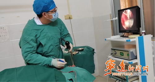 宁远卫健人用“敬业福”换百姓“健康福”3_副本_副本500.jpg