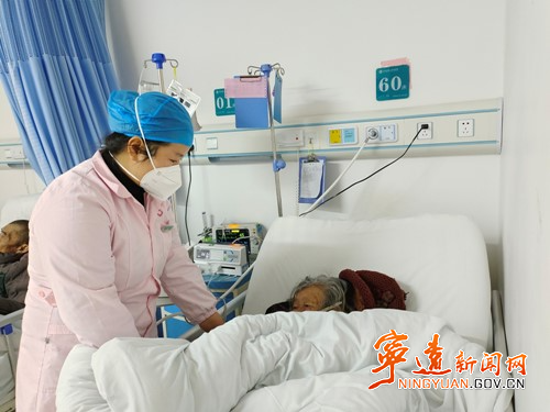 【春节我在岗】宁远县人民医院：坚守“医”线 守护健康4_副本500.jpg