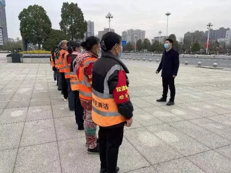 新春走基层 | 区领导走访慰问春节坚守岗位的一线工作者(图4)