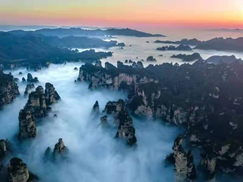 黄石寨云海   摄影：王传殊.jpg