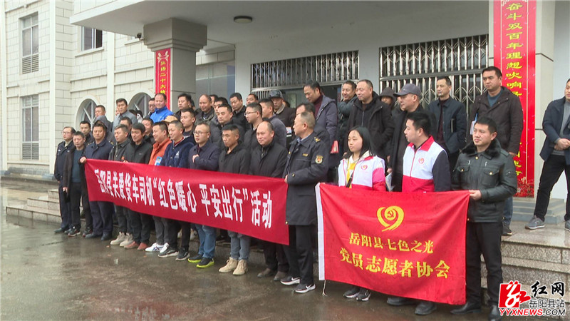 活动合影 (1).jpg 活动合影 (1).jpg