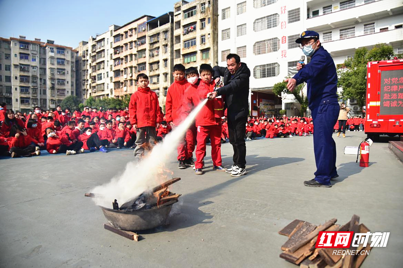 三完小消防_副本.jpg