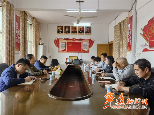 永州市文旅广体局来宁远调研湖南省第三届社区趣味运动会永州市选拔赛筹备工作2_副本500.jpg