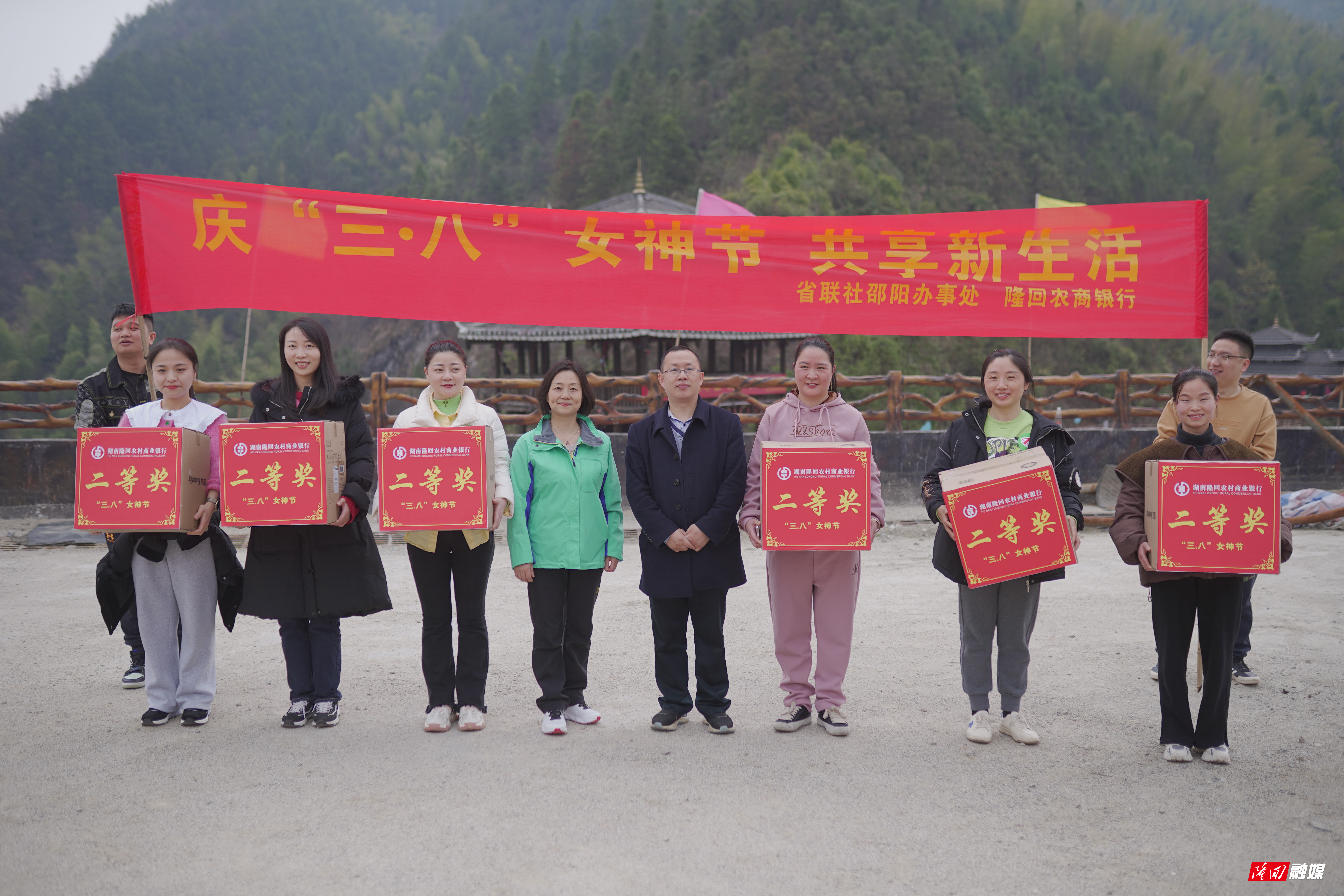 办事处_副本.jpg 办事处_副本.jpg