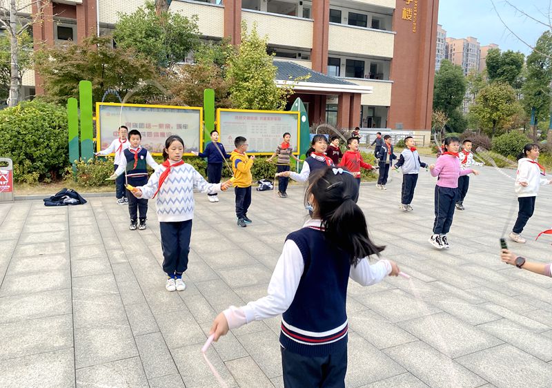 微信图片_20230314143350_副本.jpg