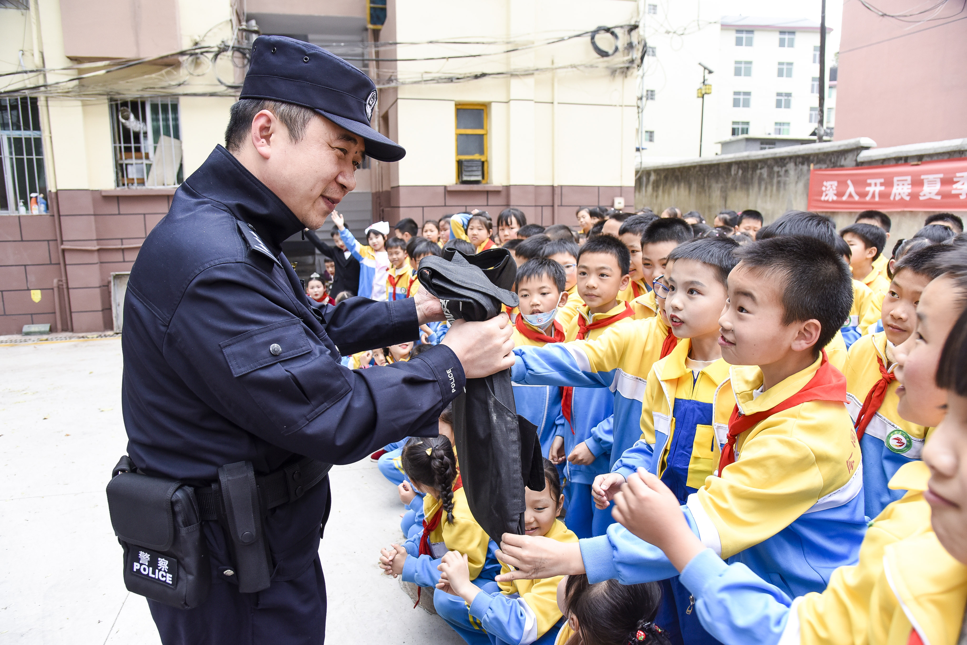 图片1.jpg 图片1.jpg