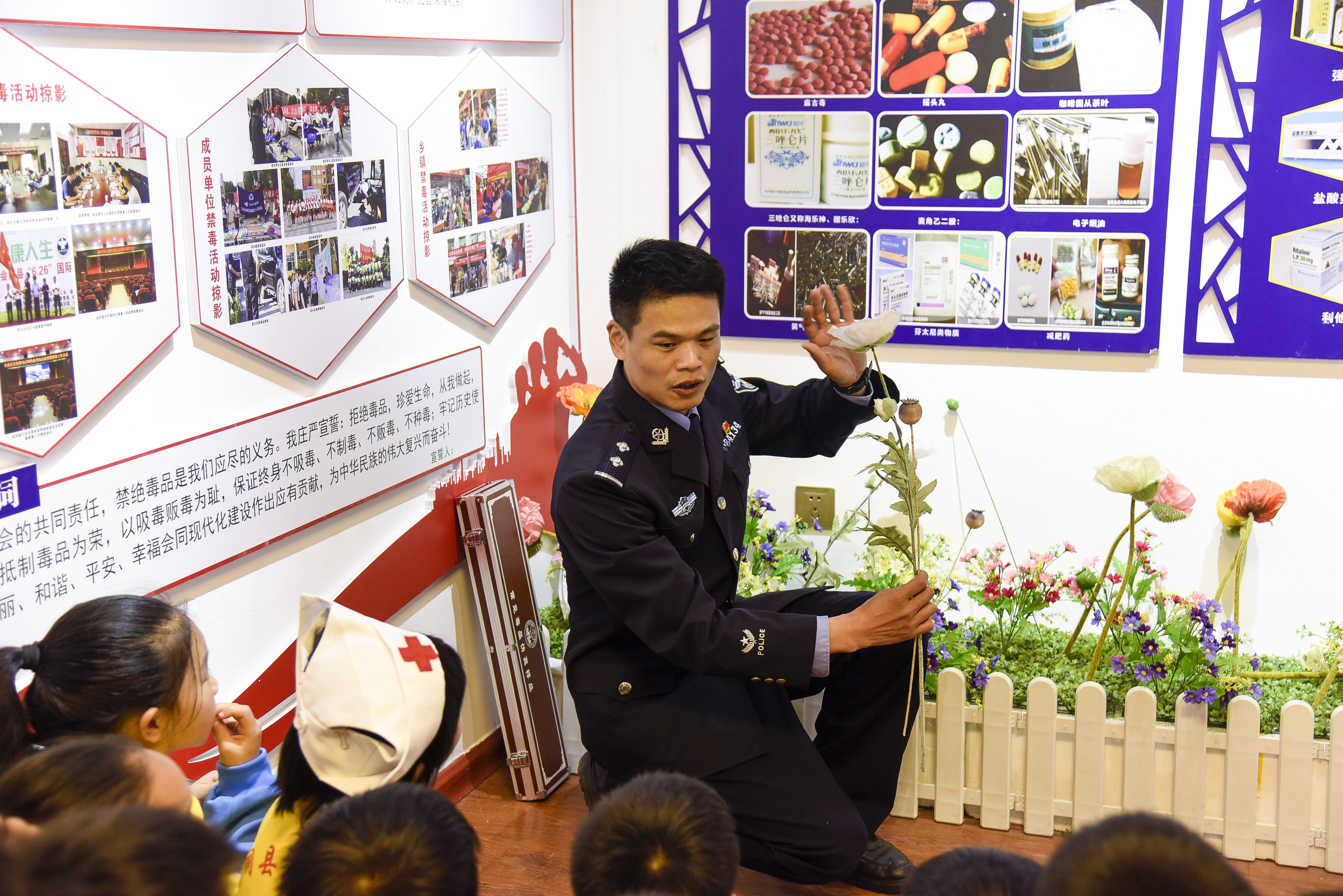 图片2.jpg 图片2.jpg