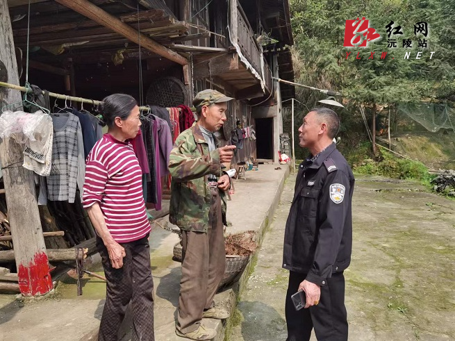 陈家滩司法所在行动.jpg