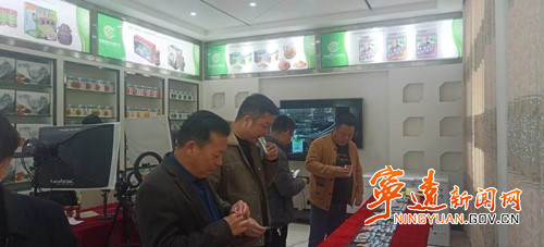 宁远：水市镇人大代表团赴江永开展调研_副本500.jpg