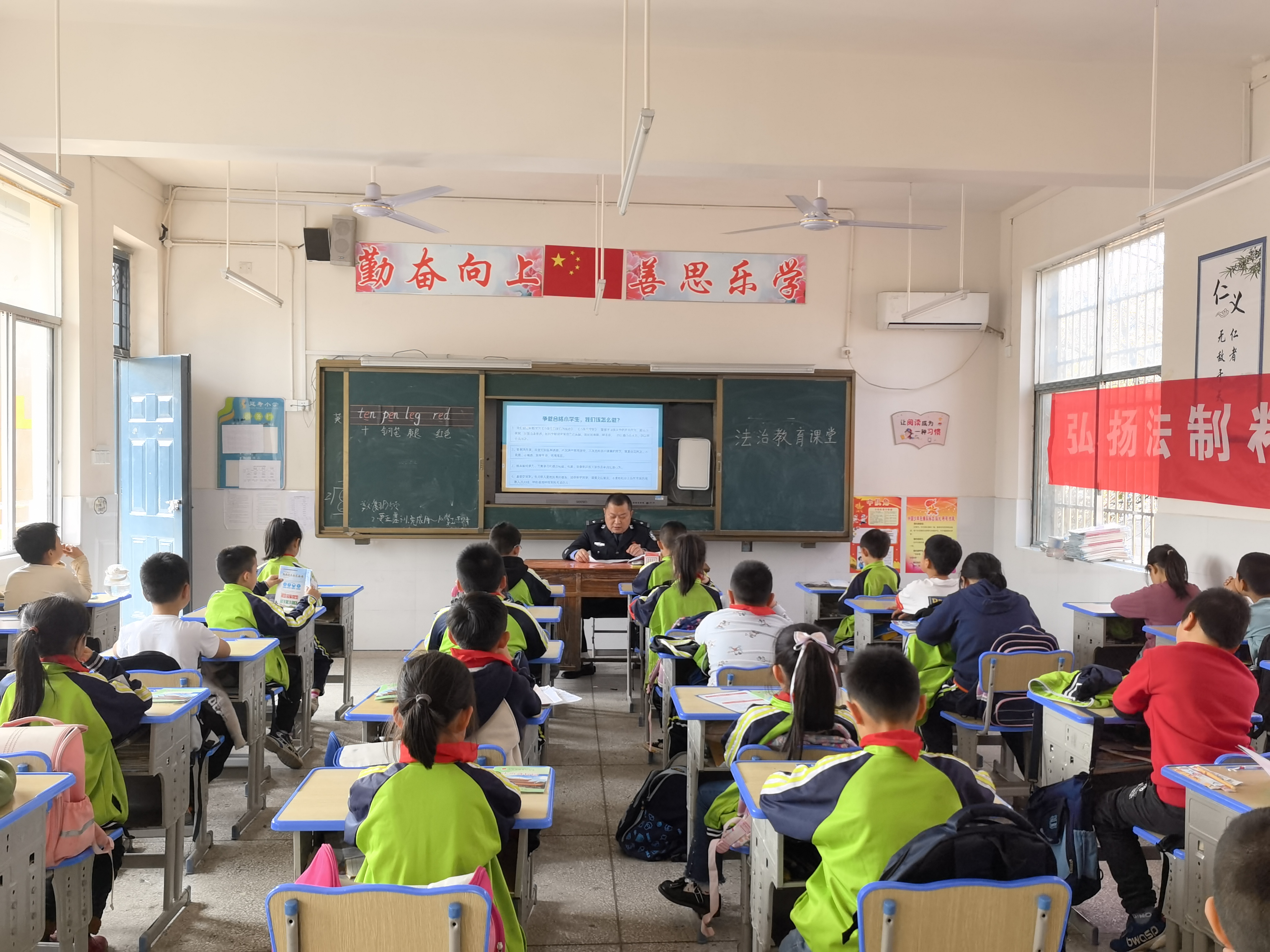 微信图片_20230310101504.jpg 微信图片_20230310101504.jpg