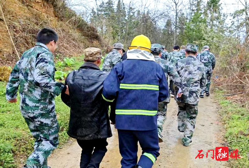 石门县南北镇：以练为战 全力备汛2.jpg