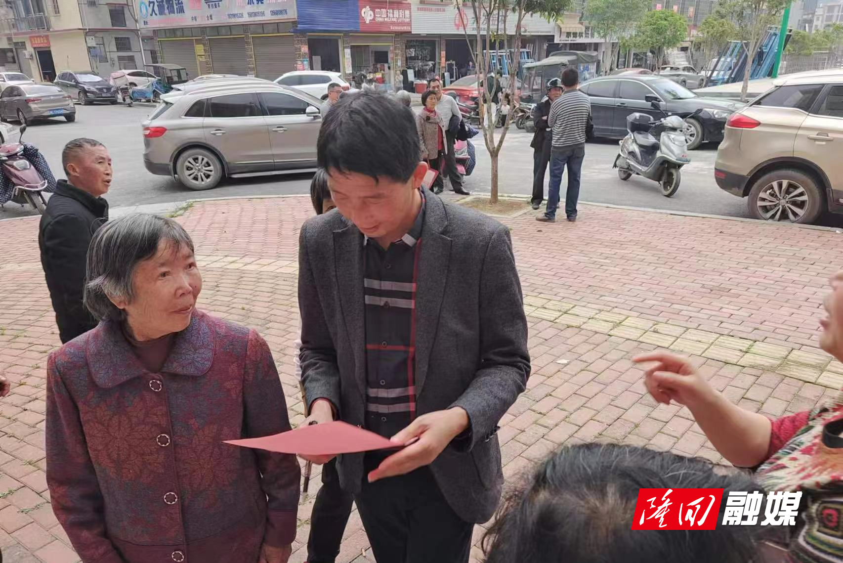 659909af56511c571cb061c66a81b1d.jpg 659909af56511c571cb061c66a81b1d.jpg