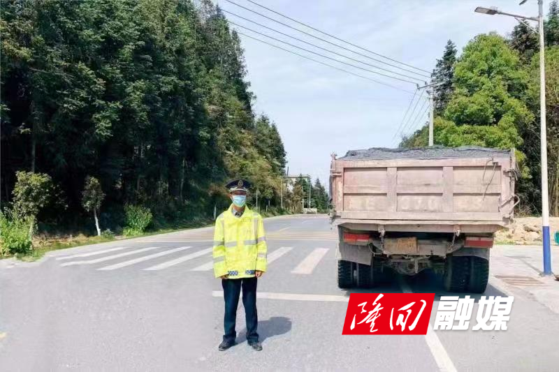 dd9c5004bddc83a3c0081ddd66a571d.jpg dd9c5004bddc83a3c0081ddd66a571d.jpg