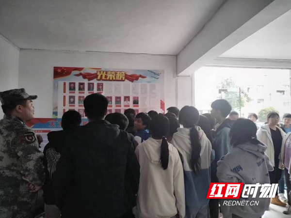 图片27.jpg