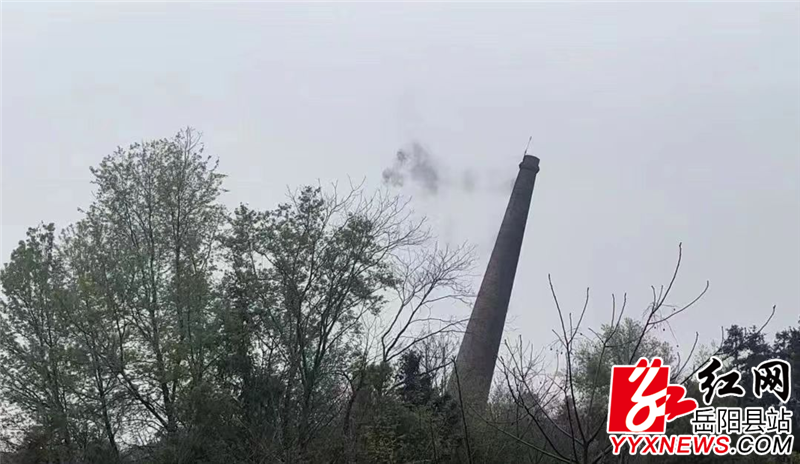 筻口镇移山村烟囱拆除现场.png