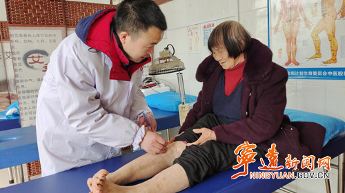 宁远基层卫生院“小银针”解“大问题”_副本500.jpg