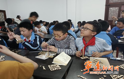 宁远：探秘历史文化 感受自然风光_副本500.jpg