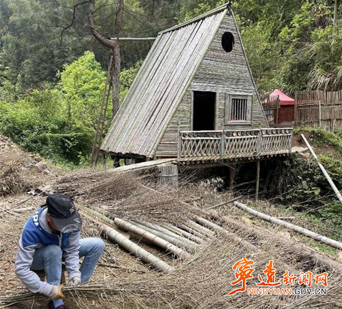 宁远：半山腰的庭院经济开出“致富花”_副本_副本500.jpg