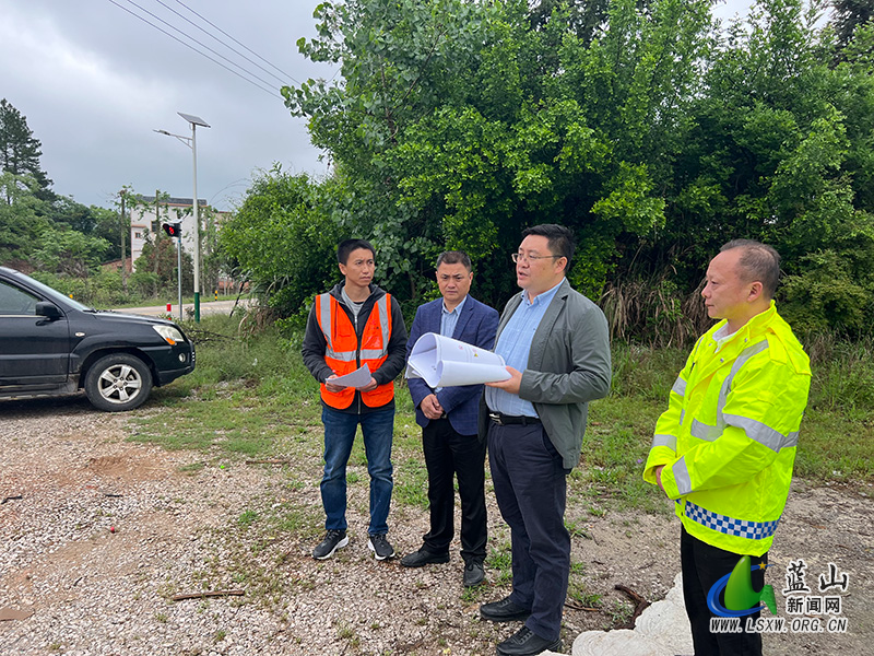 【交通顽瘴痼疾整治】张国材督导交通顽瘴痼疾集中整治工作.jpg 【交通顽瘴痼疾整治】张国材督导交通顽瘴痼疾集中整治工作.jpg