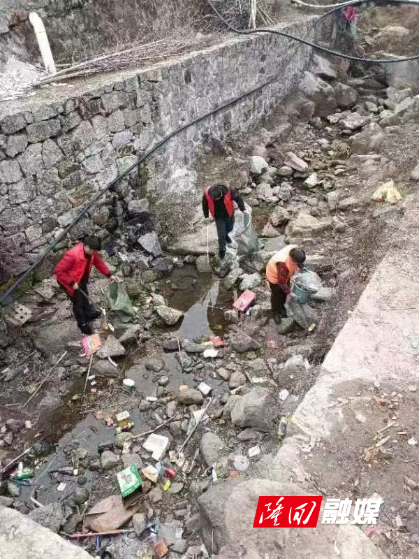 35be4f79aa1156beb86c2a97bf8726f.jpg 35be4f79aa1156beb86c2a97bf8726f.jpg