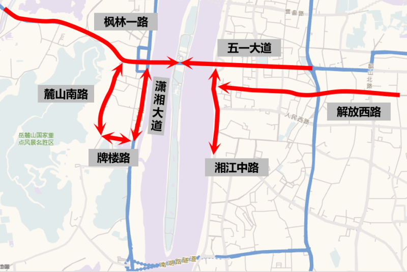 节日期间五一商圈将是人流、车流最聚集的区域。五一大道、湘江中路、橘子洲大桥东西双向交通将出现交通拥堵。