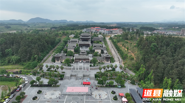 道县：濂溪书院人气旺 单日最高参观人数达1600人2_副本.png