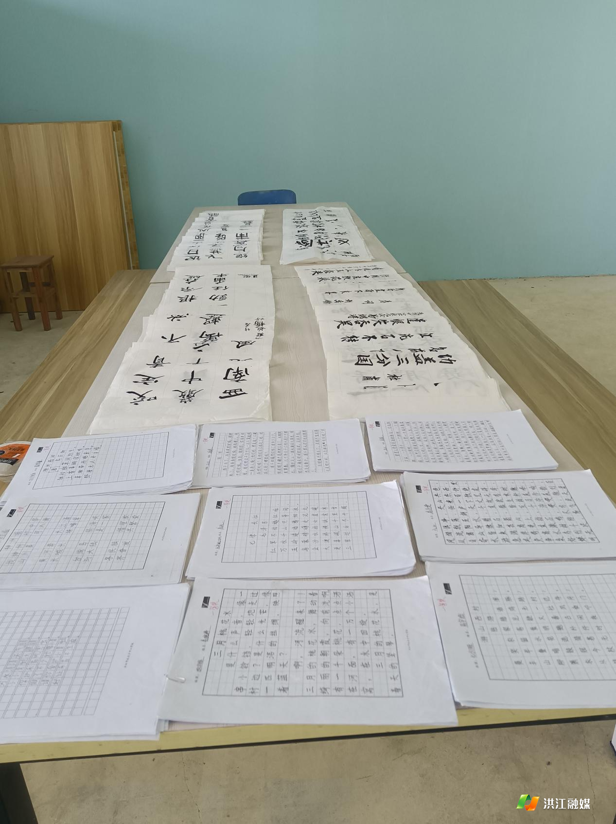 下载 (1).jpg