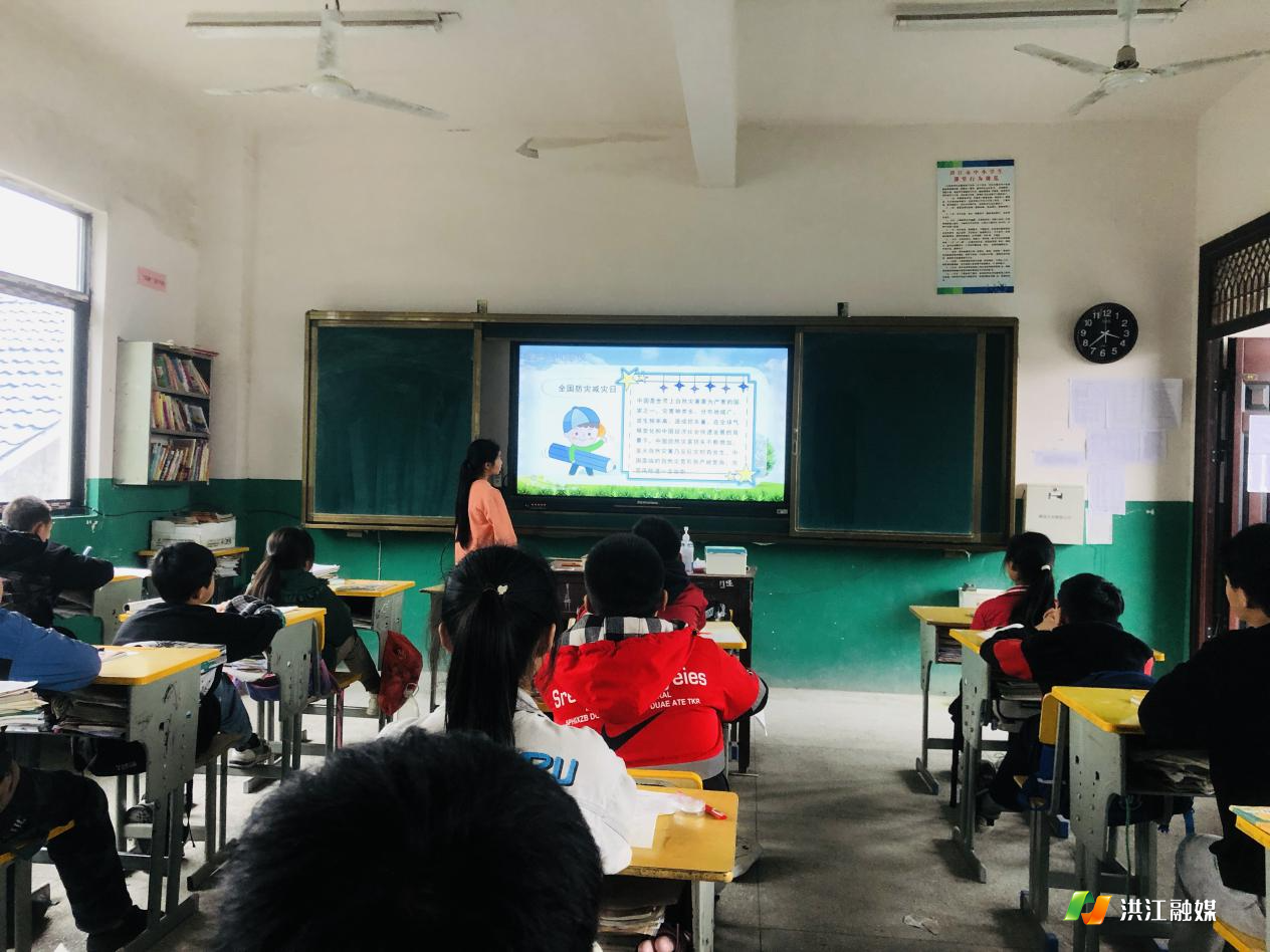 下载 (1).jpg