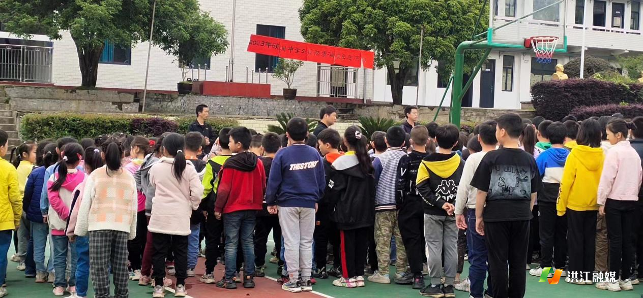下载.jpg